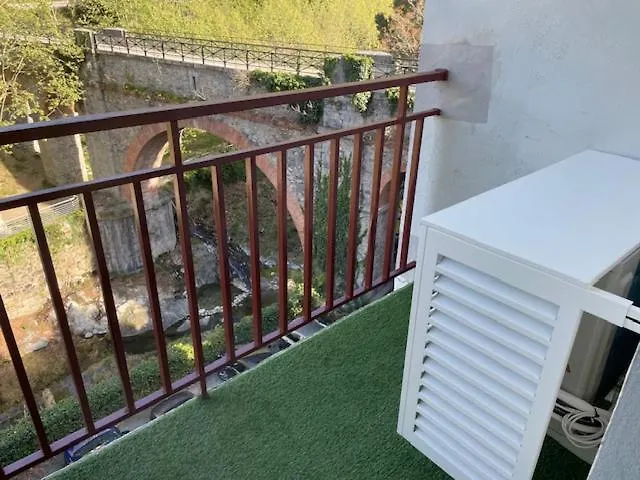 Appartement Situé à Proximité Des Thermes 30 *